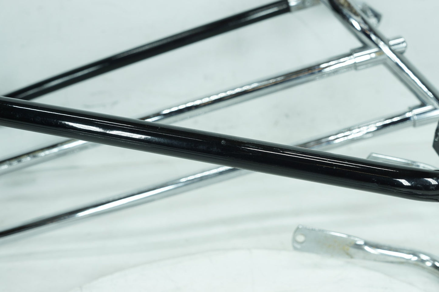 1999 - 2006 Harley-Davidson Touring Electra Ultra Classic Rear Left Right Saddlebag Guard Rails Bar 49193-93