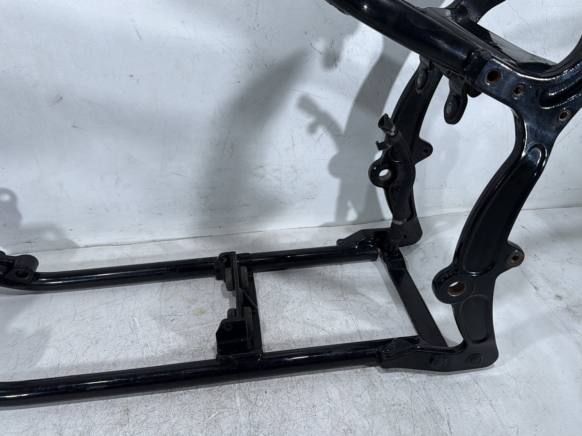 2005 Harley Softail Fat Boy FLSTF OEM Body Main Frame Chassis SLVG 47008-00C