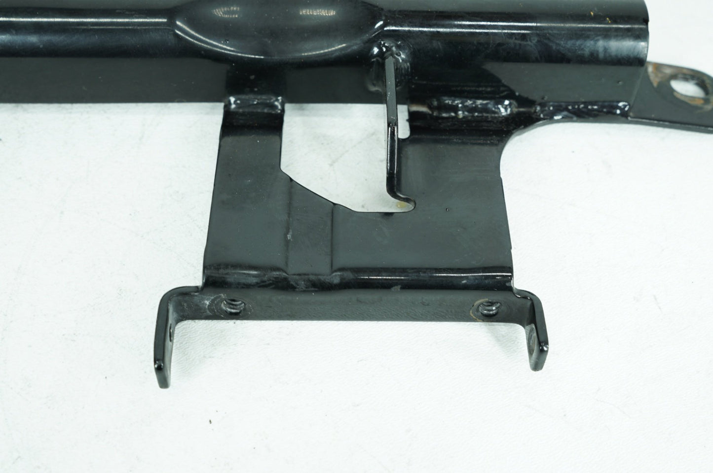 2000 - 2006 Harley-Davidson Softail Heritage Classic Seat Bracket Mount Support Mounting 48868-00