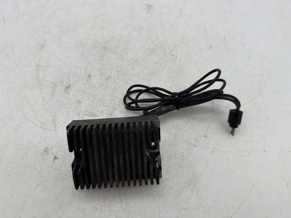 1991 Harley Sportster 883 Deluxe XLH883 OEM Voltage Regulator Rectifier
