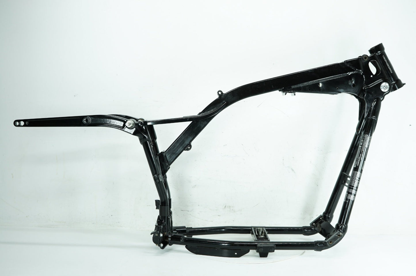 2007 - 2017 Harley-Davidson Dyna Super Glide Custom Body Main Frame Chassis CLN CLR 47745-06B