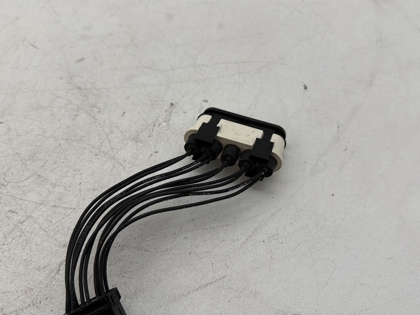 2006 Harley Touring FLHTCI Electra Glide Classic OEM Dash Indicator Lamp Wire Plug In
