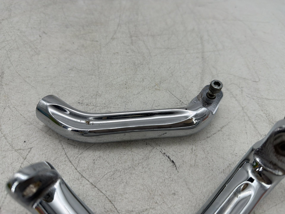 09 Harley Electra Touring CVO Left Right Foot Rest Peg Support Bracket SCRATCHED
