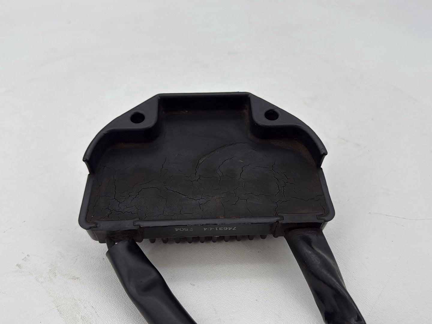 1999 - 2006 Harley-Davidson Dyna Low Rider Voltage Regulator Rectifier  74631-04