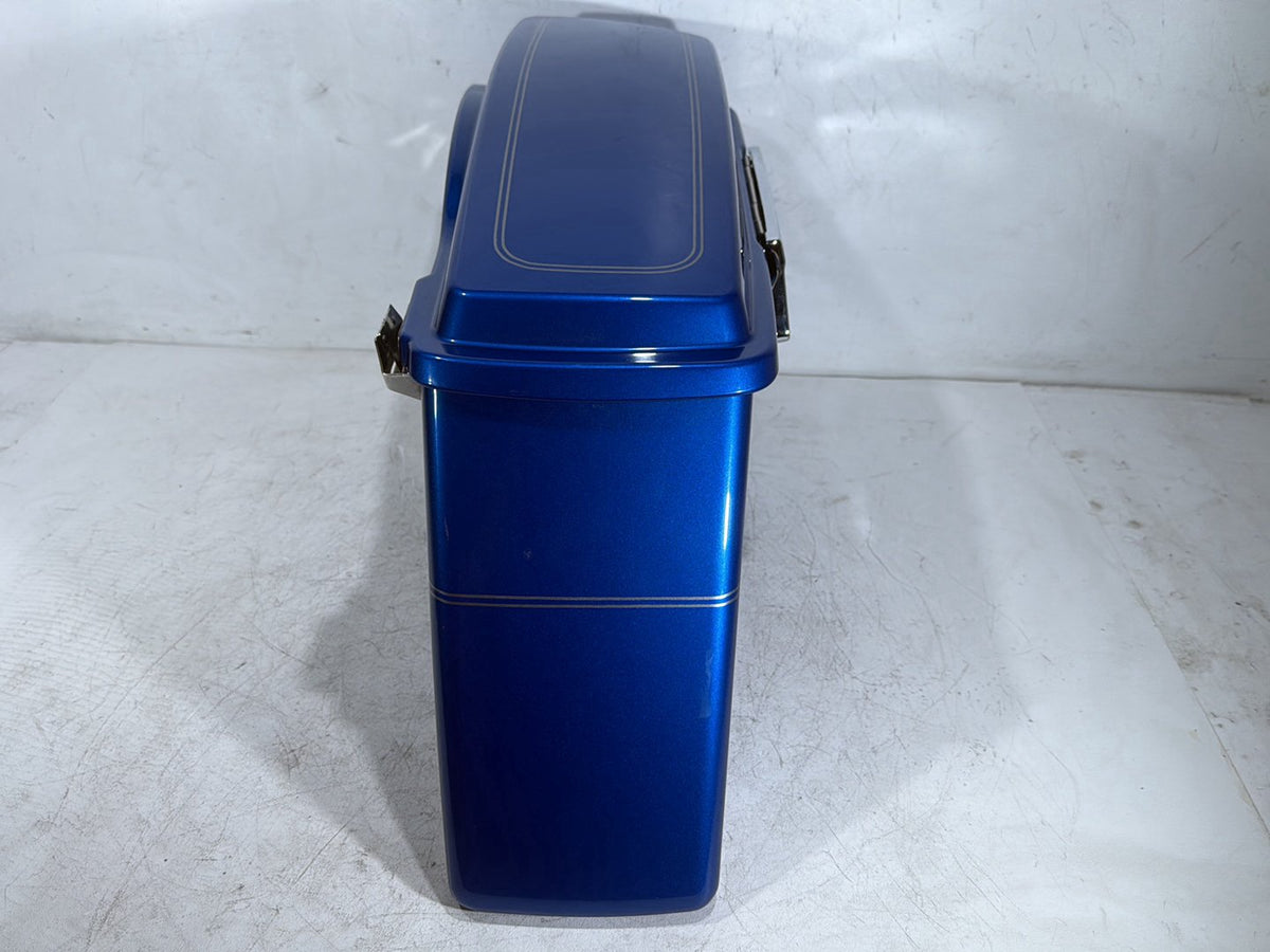 2007 Harley Electra Glide Touring Ultra OEM Right 1 Saddlebag Luggage NO Key