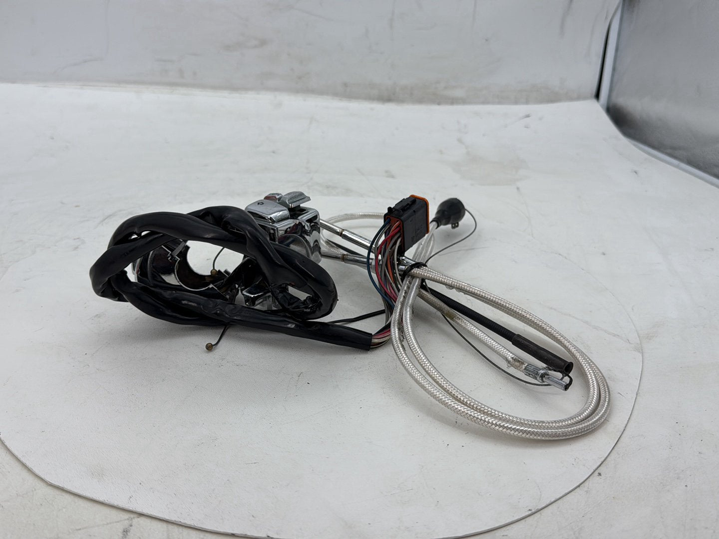 2005 Harley Road Glide Touring FLTRI OEM Right Engine Start Kill Switches Controls