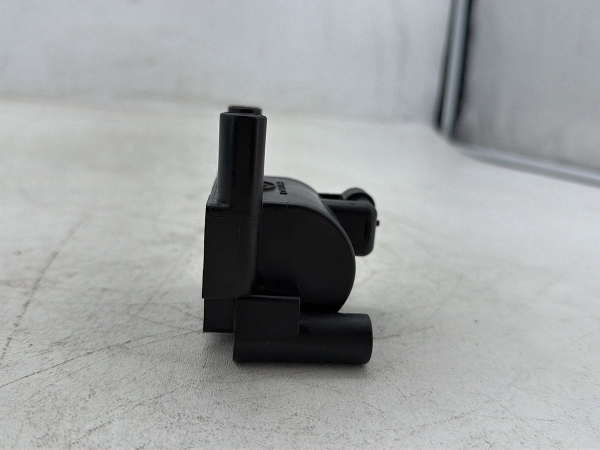 2013 Harley Electra Glide Touring CVO Screamin Eagle OEM Ignition Coil Spark Igniter