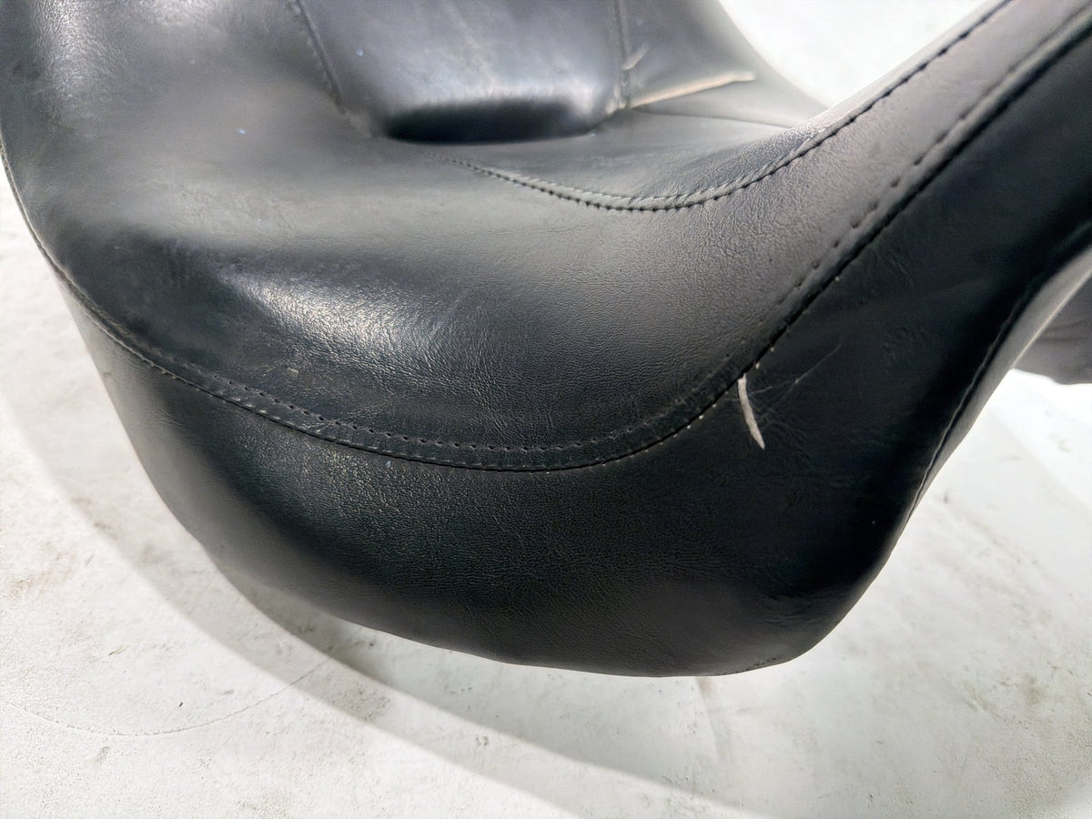 2010 Harley Electra Glide Touring Ultra OEM Passenger Rider Driver Seat Saddle