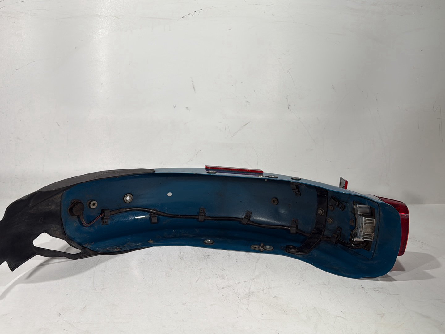 2001 Harley Sportster 883 Hugger XLH883 OEM Rear Wheel Fender Taillight Brake Lamp