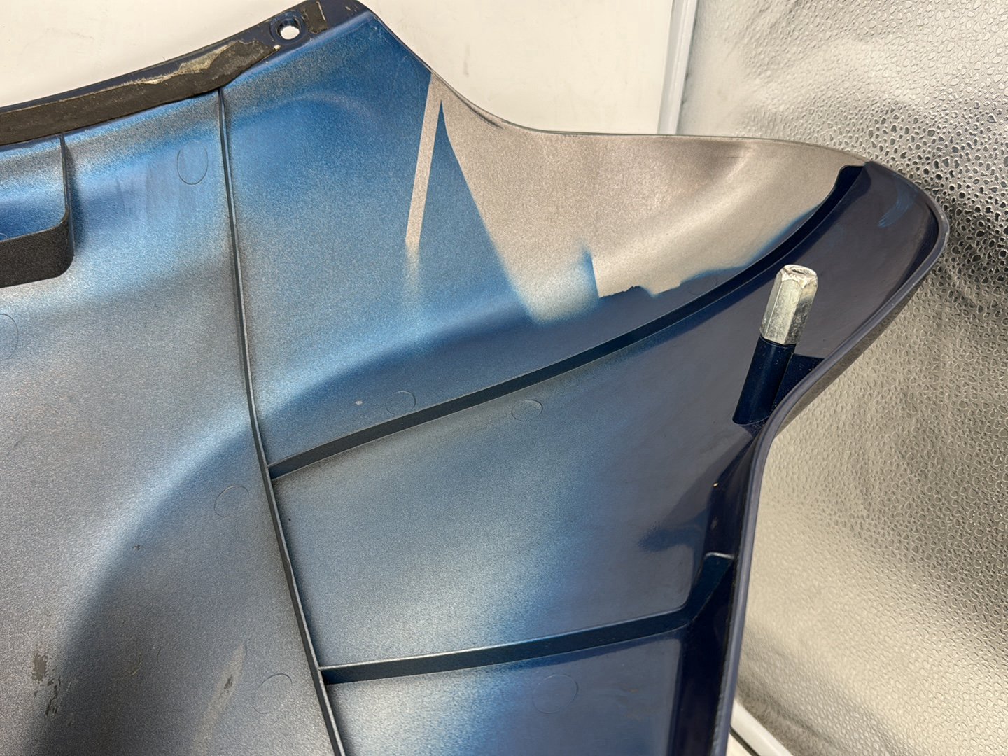 1998 Harley Touring FLHTCUI Electra Glide Ultra OEM Front Outer Batwing Fairing Cover