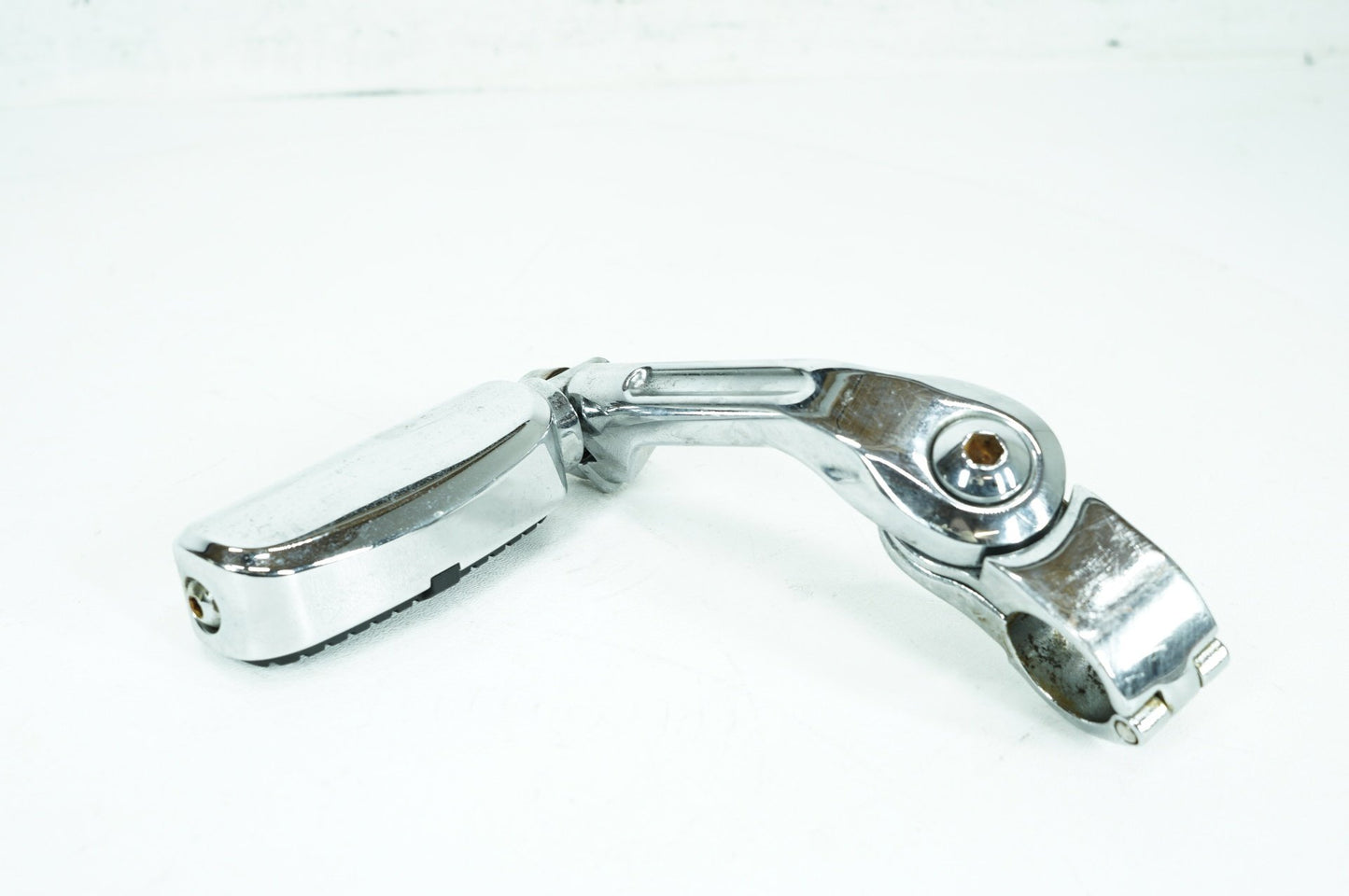 2004 - 2010 Harley-Davidson Sportster Low Front Driver Highway 1 Foot Peg Rest