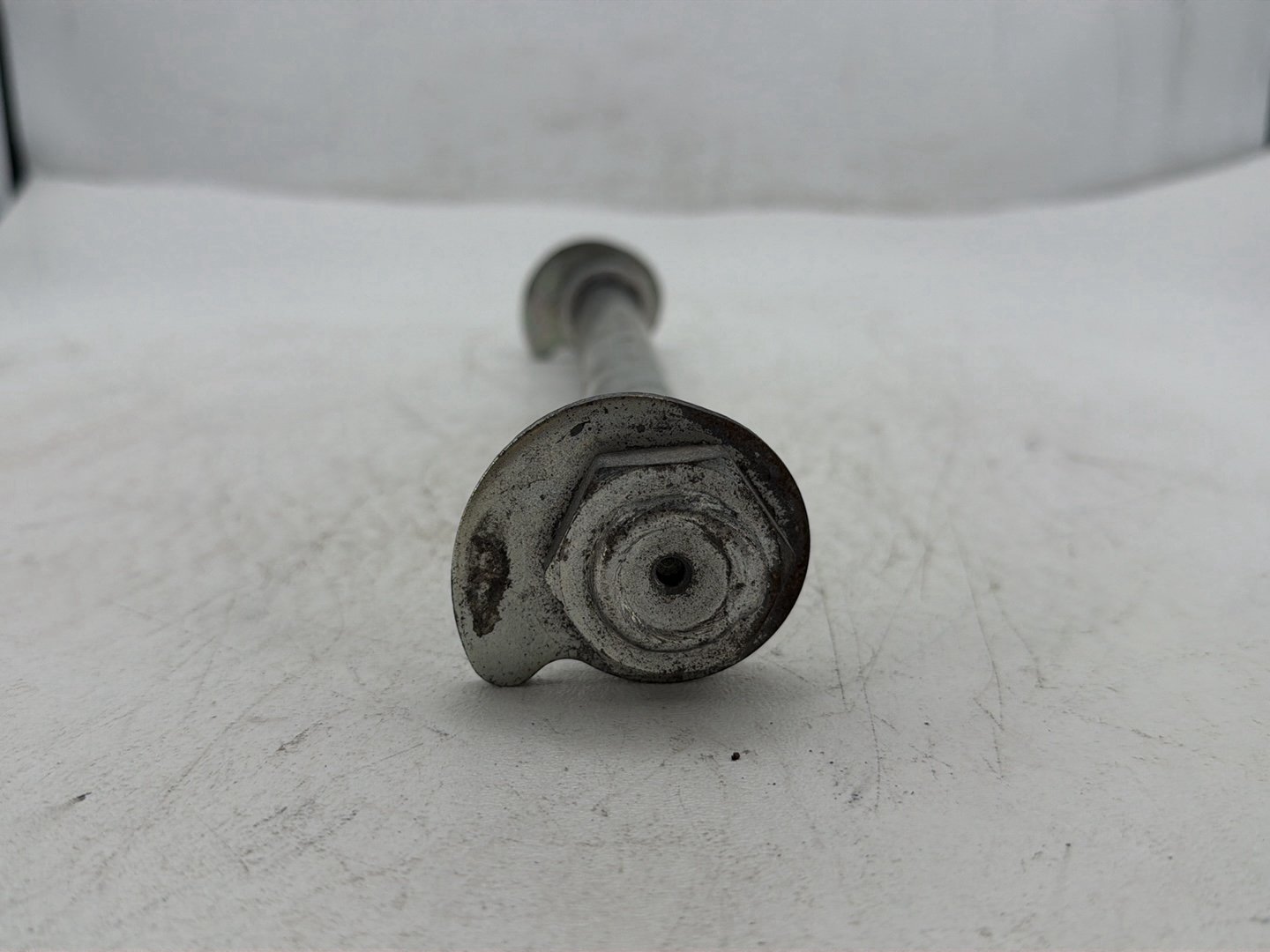 2013 Harley Street Glide Touring FLHX OEM Rear Wheel Axle Bolt Shaft
