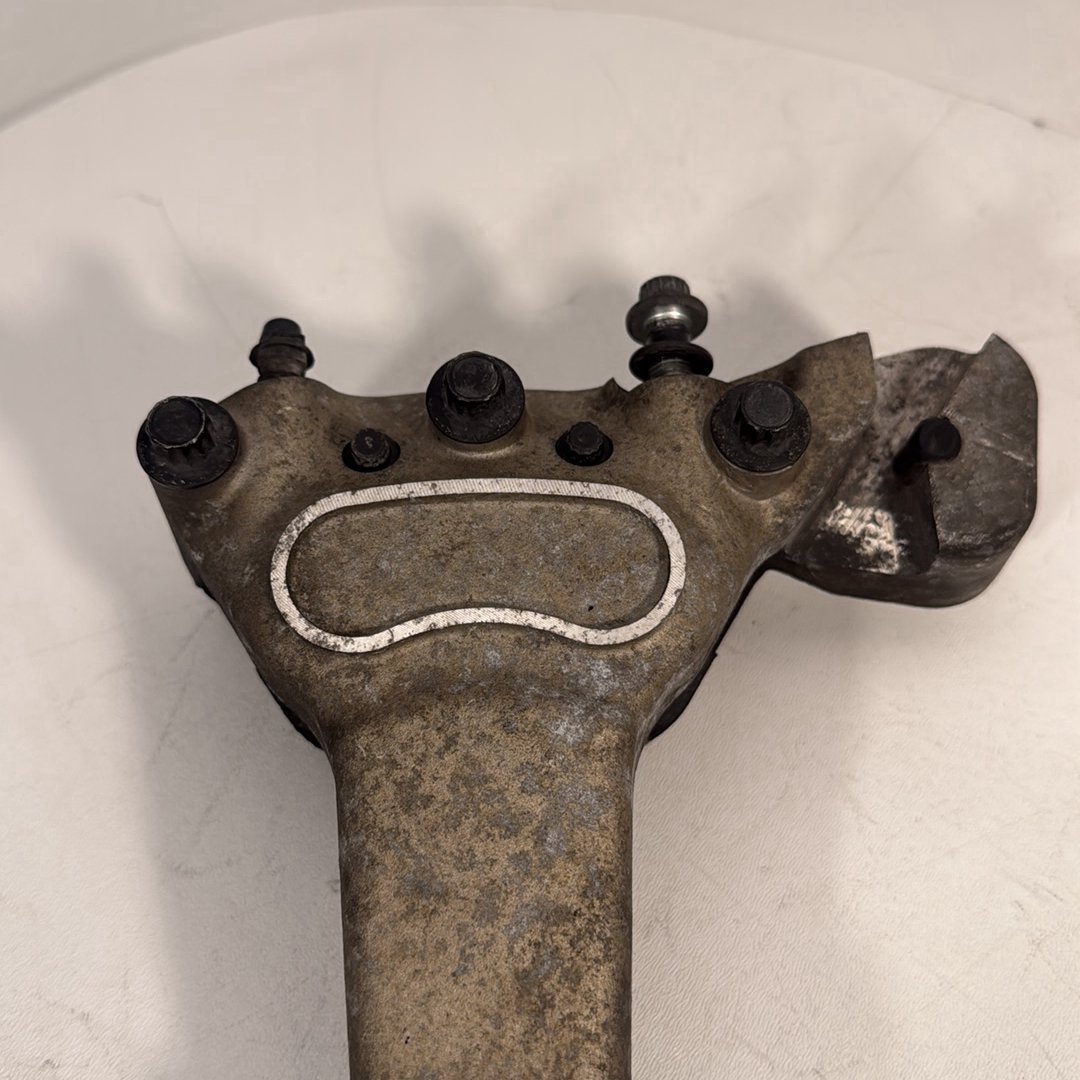 1999 - 2006 Harley-Davidson Touring Electra Glide Ultra Rear Back Brake Caliper 44080-02C