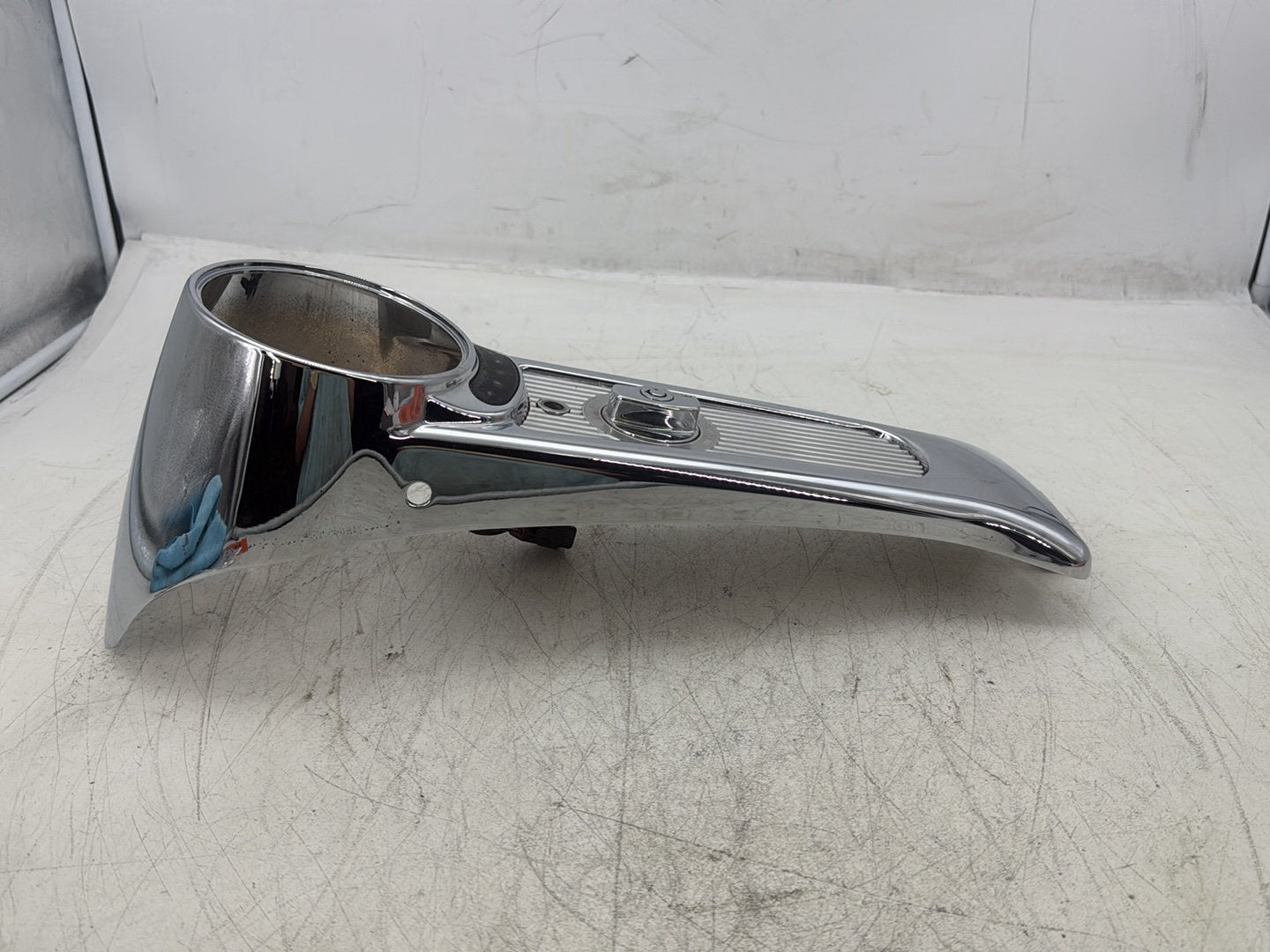 2004 Harley Road King Touring Custom FLHRSI OEM Fuel Gas Tank Dash Console NOKey