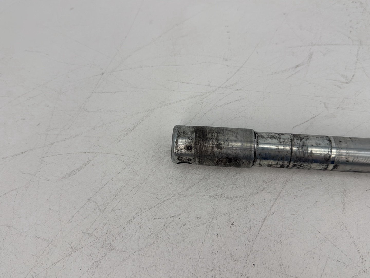 2015 Harley Touring FLHXS Street Glide OEM Front Wheel Axle Bolt Shaft