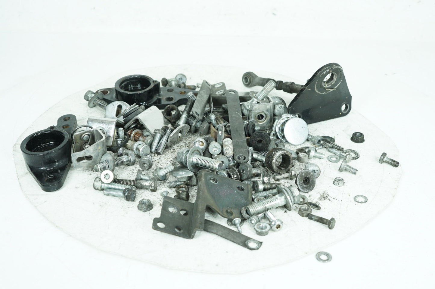 1999 - 2006 Harley-Davidson Touring Road King Police Hardware Bolts Nuts & Brackets