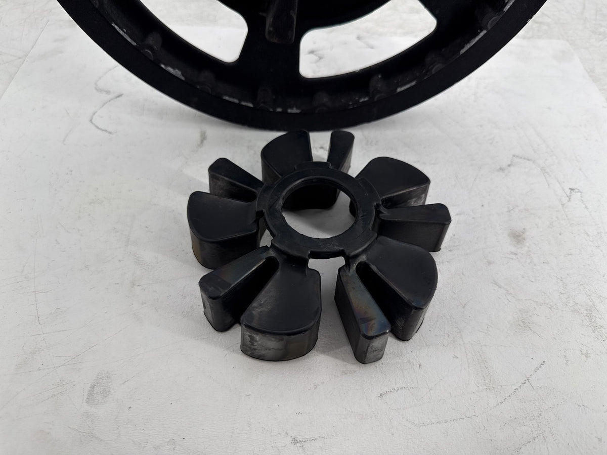 2013 Harley Street Glide Touring FLHX OEM Rear Driver Pulley Sprocket 68T 1"