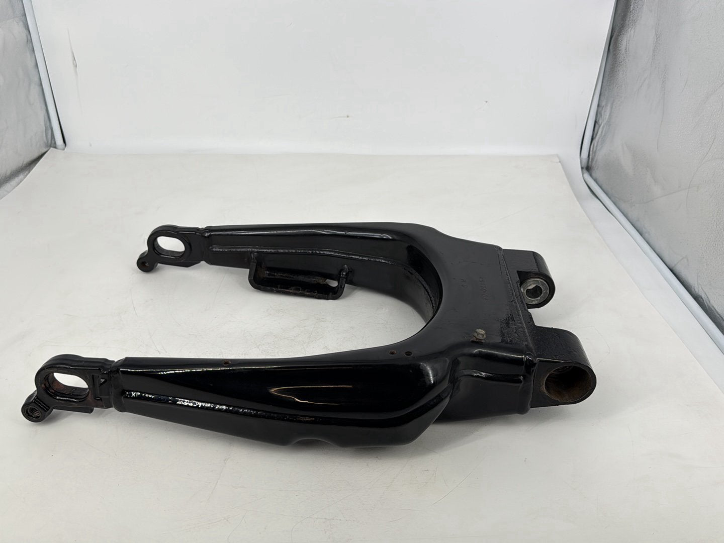 2008 - 2016 Harley-Davidson Touring Street Glide Rear Fork Swingarm Swing Arm 47549-09