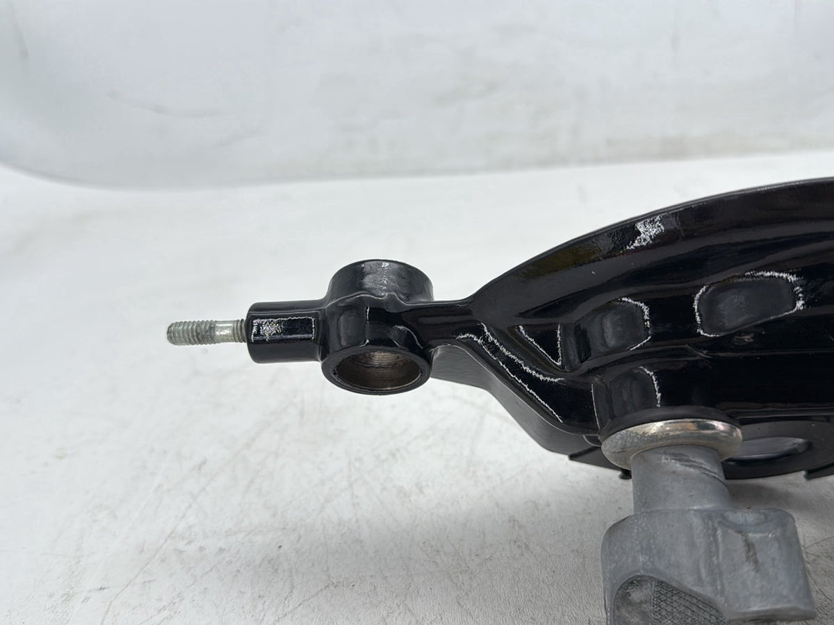 2010 Harley Road King Touring Classic OEM Front Fork Upper Triple Tree Clamps