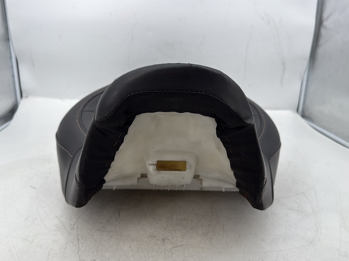 2008 Harley Electra Glide Touring Ultra FLHTCUI OEM Passenger Rider Driver Seat Saddle