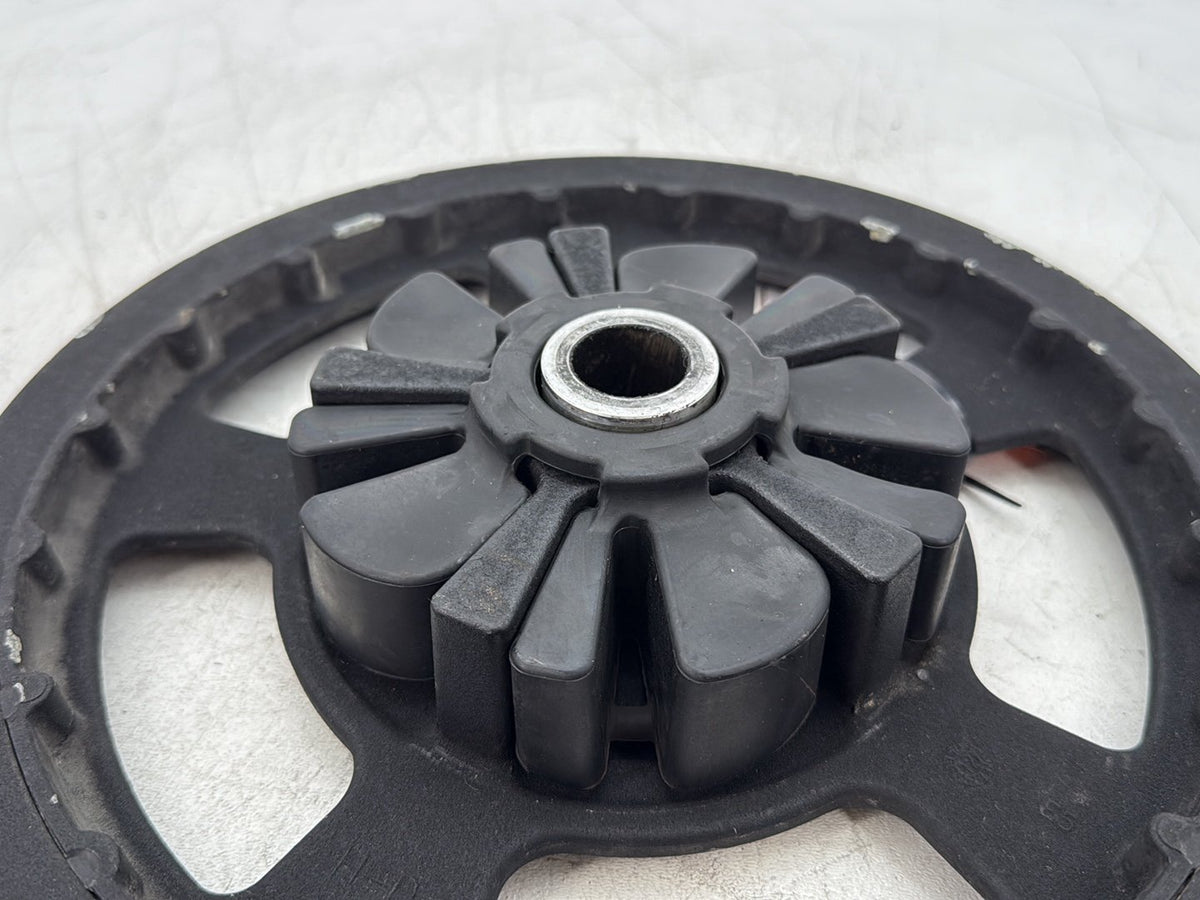 2013 Harley Electra Glide Touring Ultra OEM Rear Driver Pulley Sprocket 68T 1"