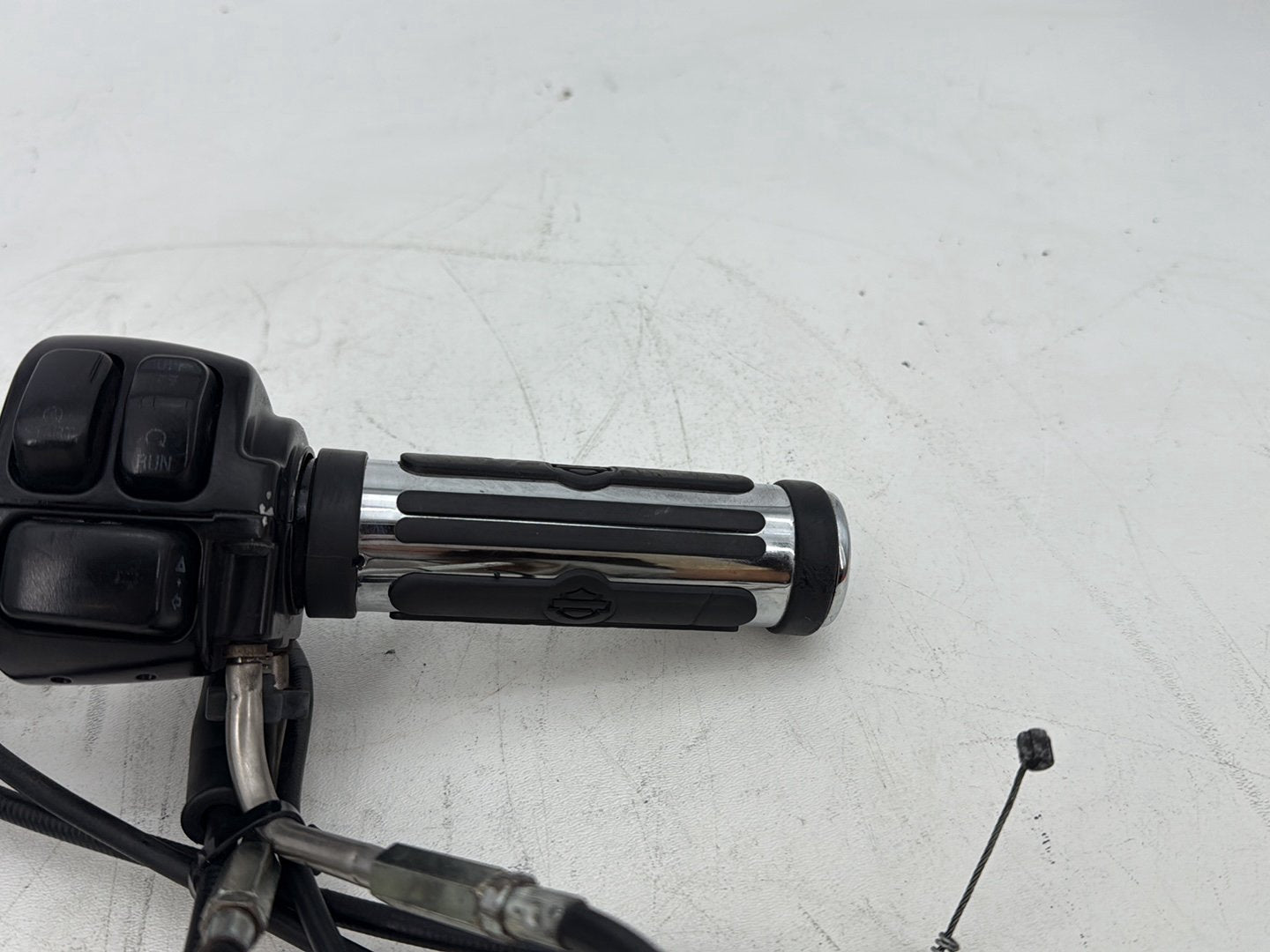 05 Harley Heritage Softail Classic OEM Right Engine Start Kill Switches Controls