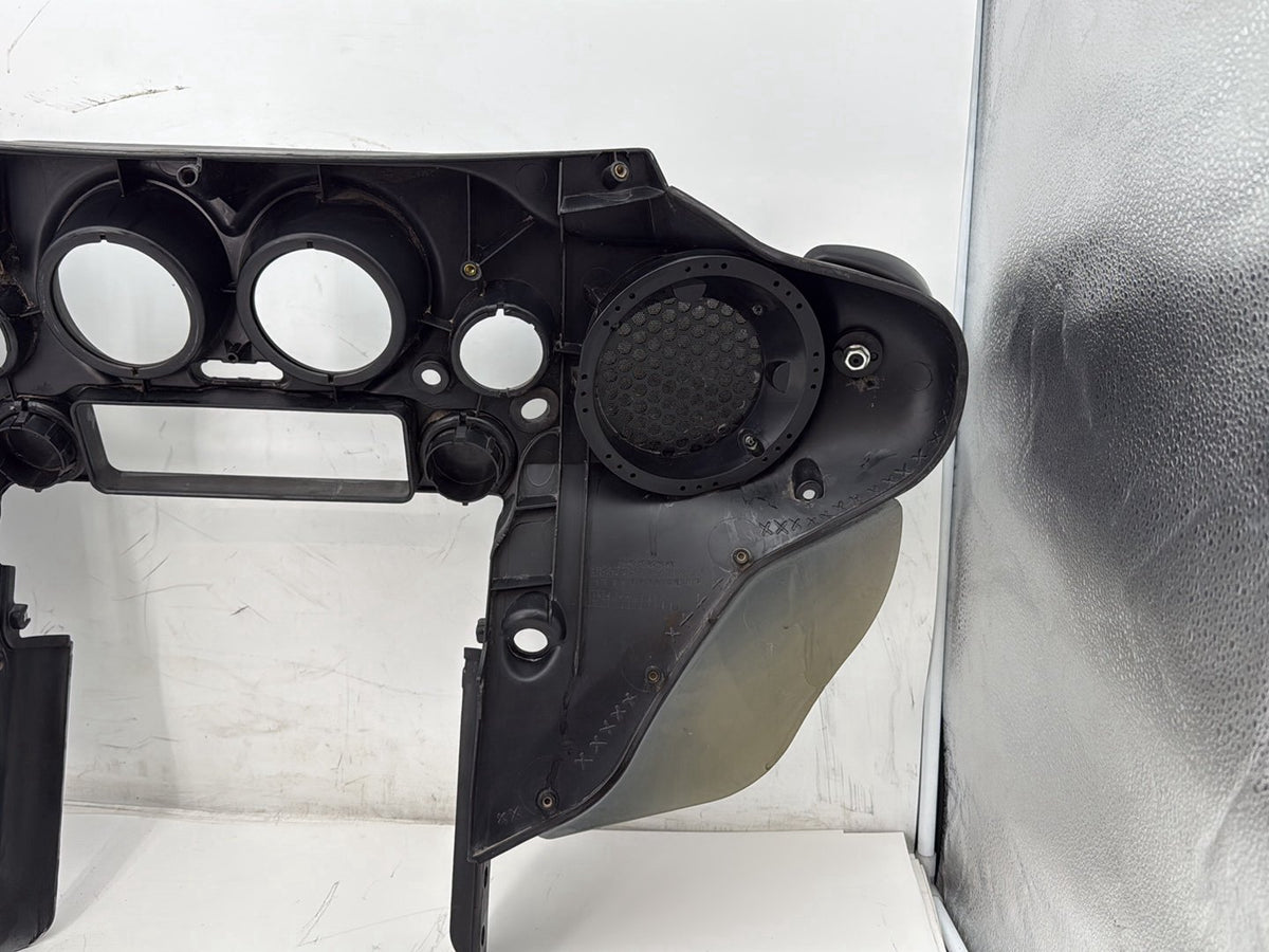 2007 Harley Touring FLHTP Electra Glide Police OEM Front Inner Batwing Fairing Cover