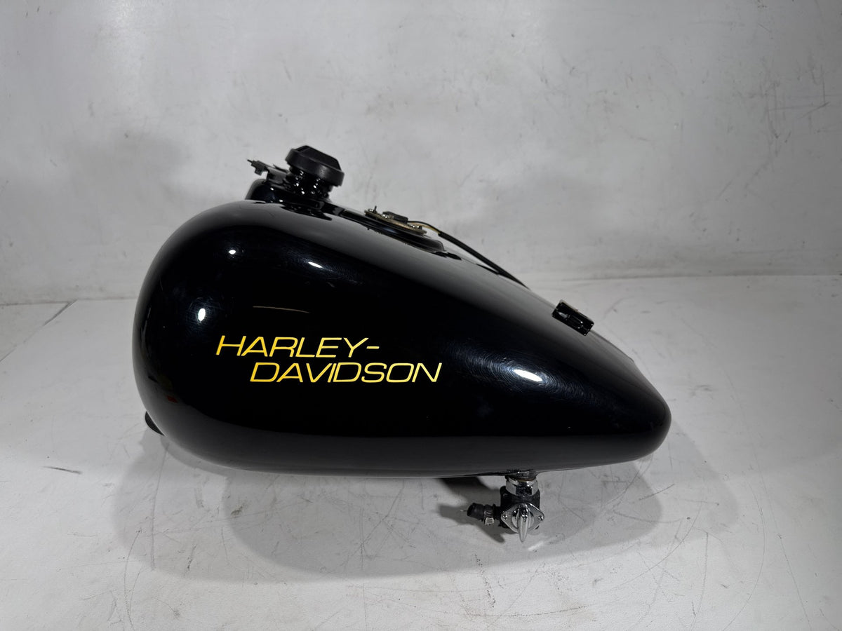 02 Harley Electra Glide Touring Fuel Gas Tank Gasoline Reservoir & Pump Sending