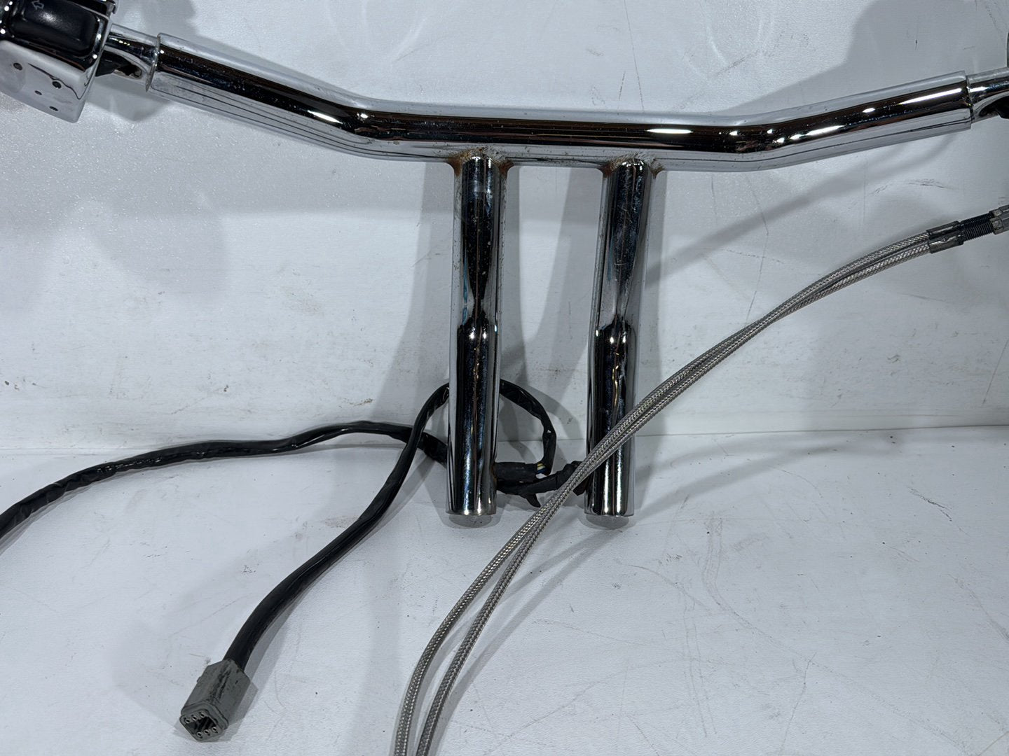 2000 Harley Dyna FXDWG Wide Glide OEM Handlebars Left Right Switches Controls