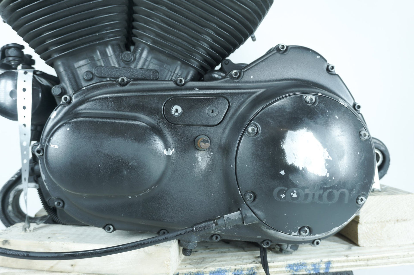 2004 - 2013 Harley-Davidson Sportster Base 883 CARB 883 Engine Motor Transmission  	16052-04