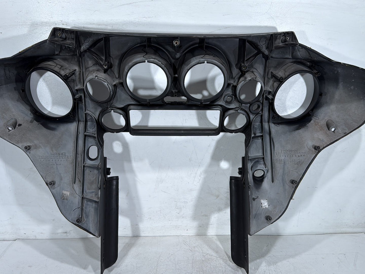 2007 Harley Electra Glide Touring Ultra OEM Front Inner Batwing Fairing Cover
