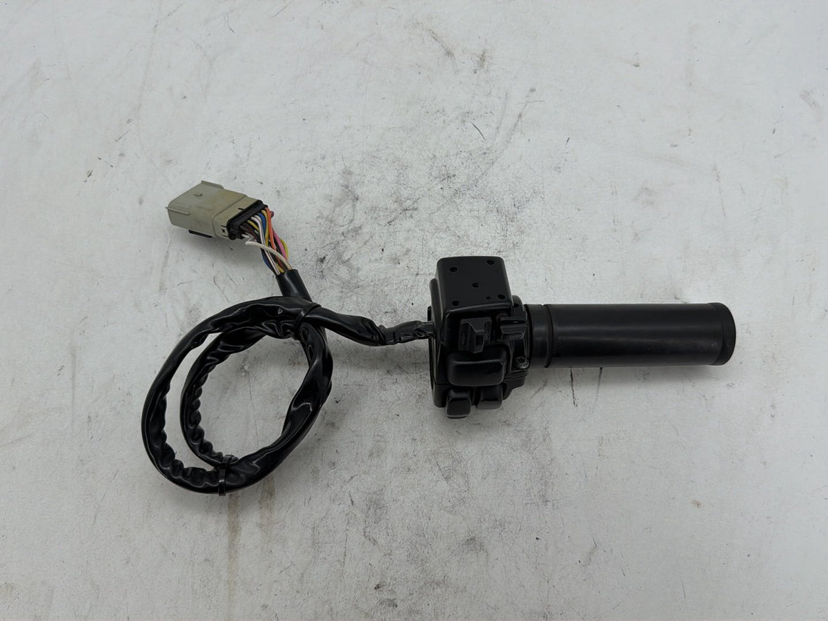 12 Harley Electra Glide Touring OEM Left Turn Signal Headlight Switches Controls