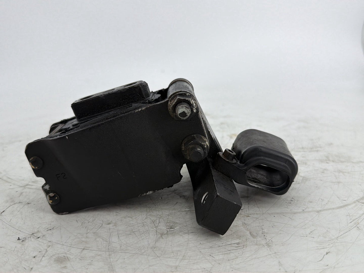 2008 Harley Touring FLHTCUI Electra Glide Ultra OEM Engine Motor Mount Bracket