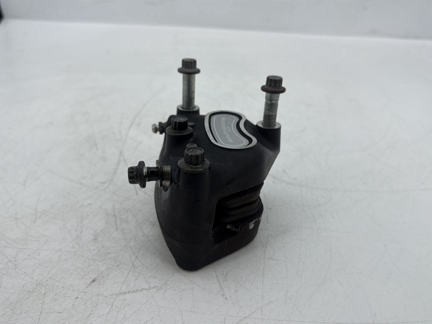 2007 Harley Touring FLHTCU Electra Glide Ultra OEM Front Right 1 Brake Caliper