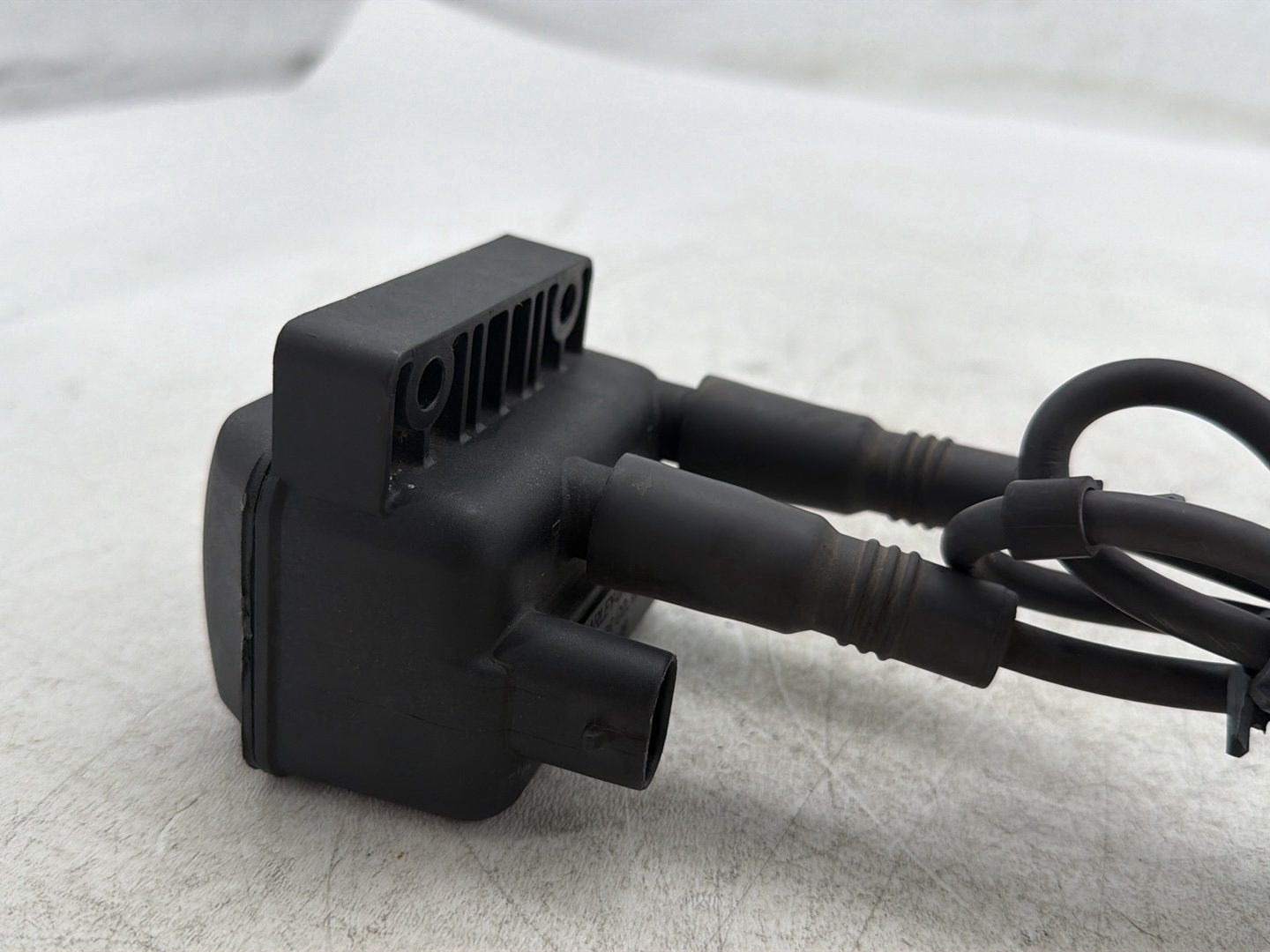 1999 Harley Electra Glide Touring FLHT OEM Ignition Coil Spark Plugs Cable