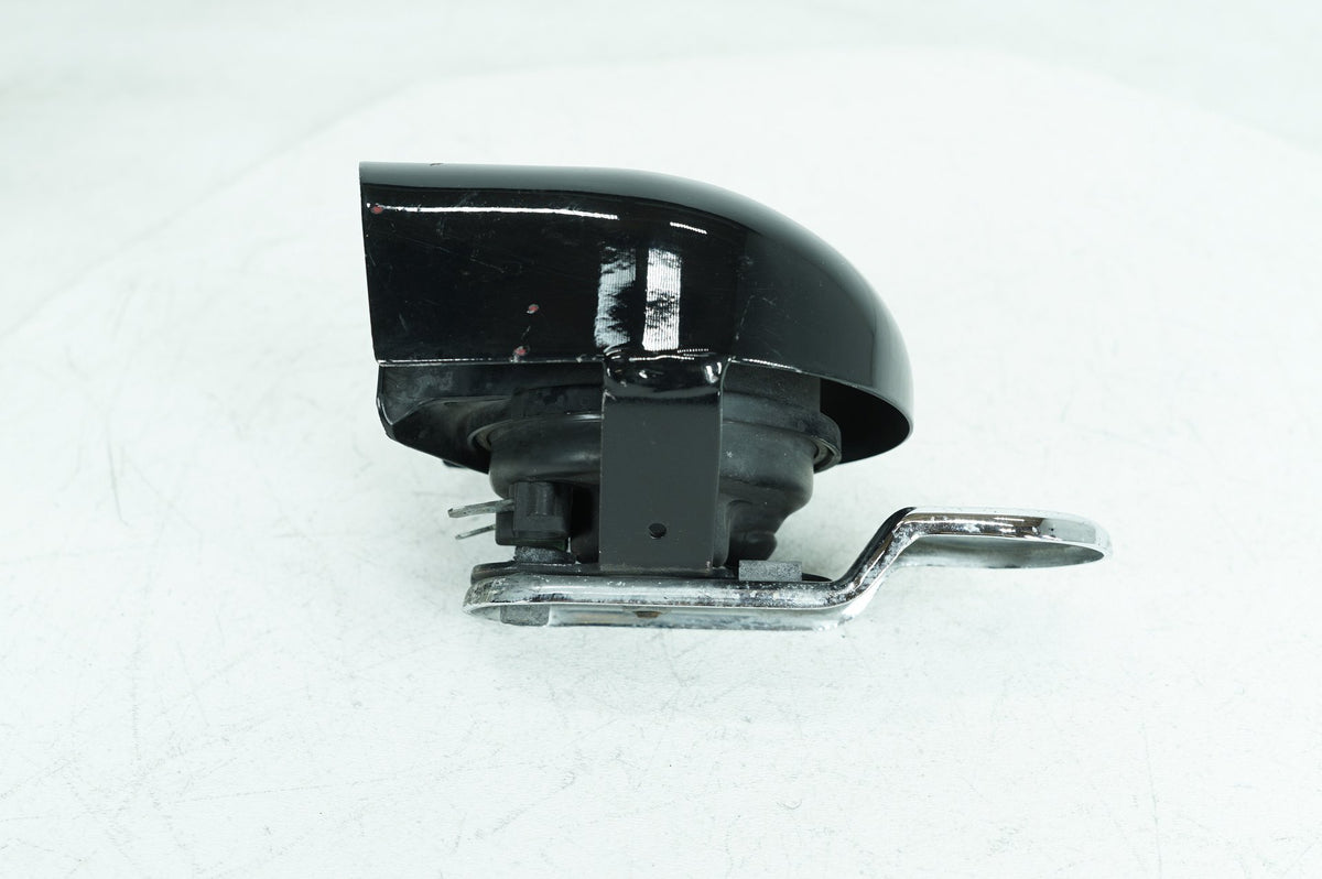 Harley-Davidson Touring Street Glide Horn Signal Klaxon Chrome Cover 69060-90F