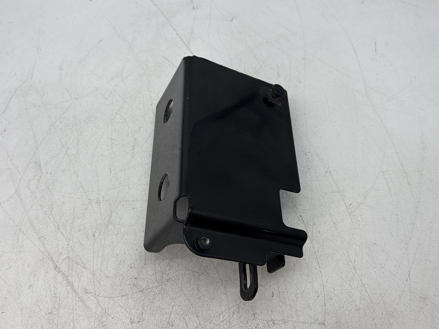 2000 Harley Dyna FXDWG Wide Glide OEM Battery Tray Bracket Holder Carrier