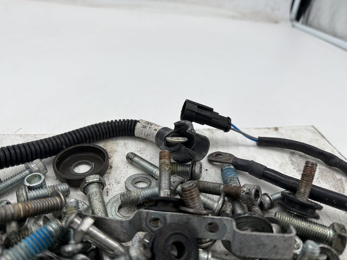 2011 Harley Softail Deluxe FLSTN OEM Hardware Bolts Nuts & Brackets