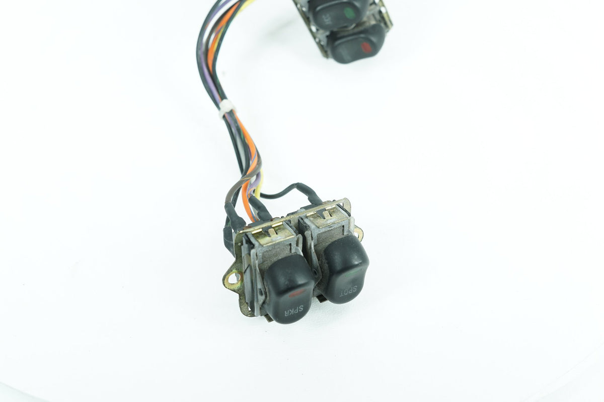 1999 - 2006 Harley-Davidson Touring Electra Glide Ultra  Inner Fairing Wire Wiring Harness Switch 71535-96