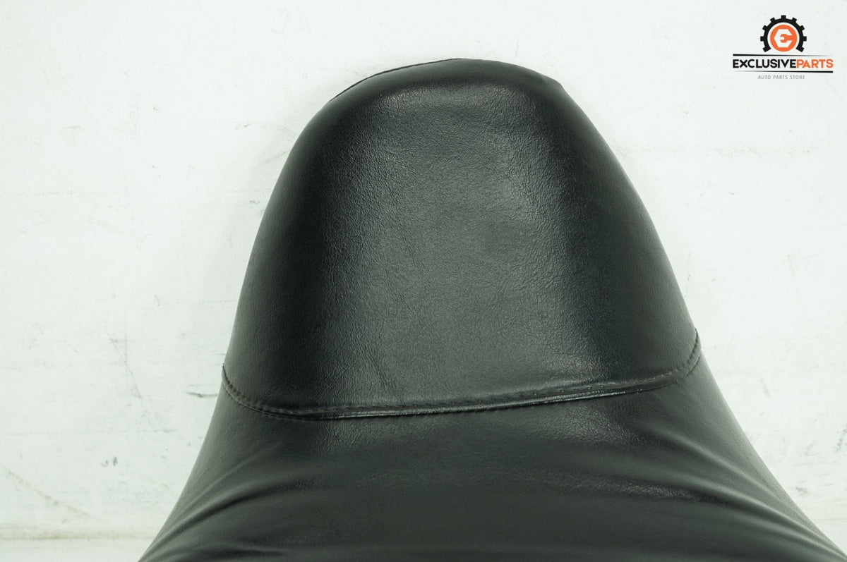2010 Harley Touring FLHTCU Electra Glide Classic OEM Passenger Rider Driver Seat Saddle