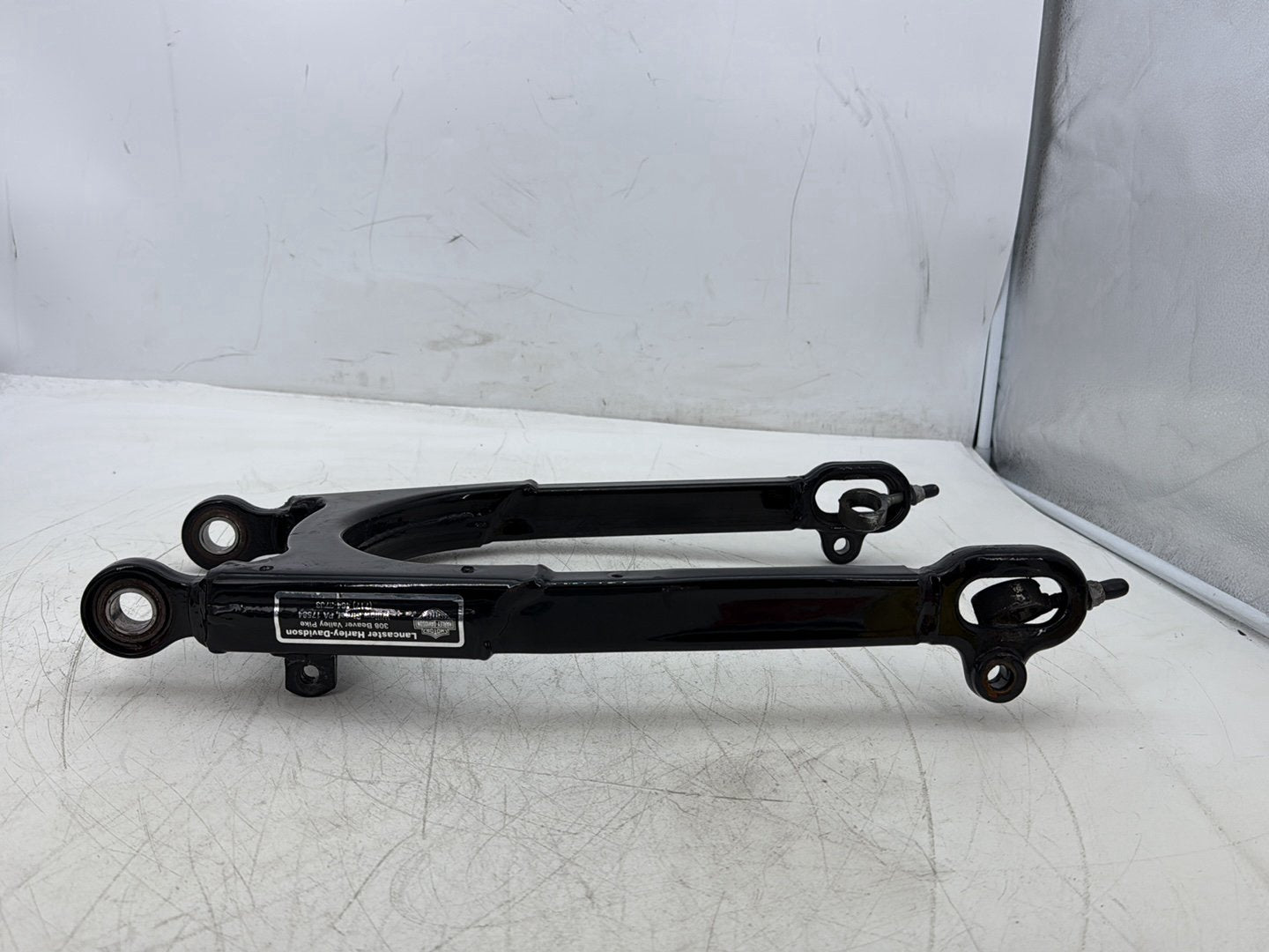 2006 Harley Sportster XL883L 883 Low OEM Rear Fork Swingarm Swing Arm 47587-05