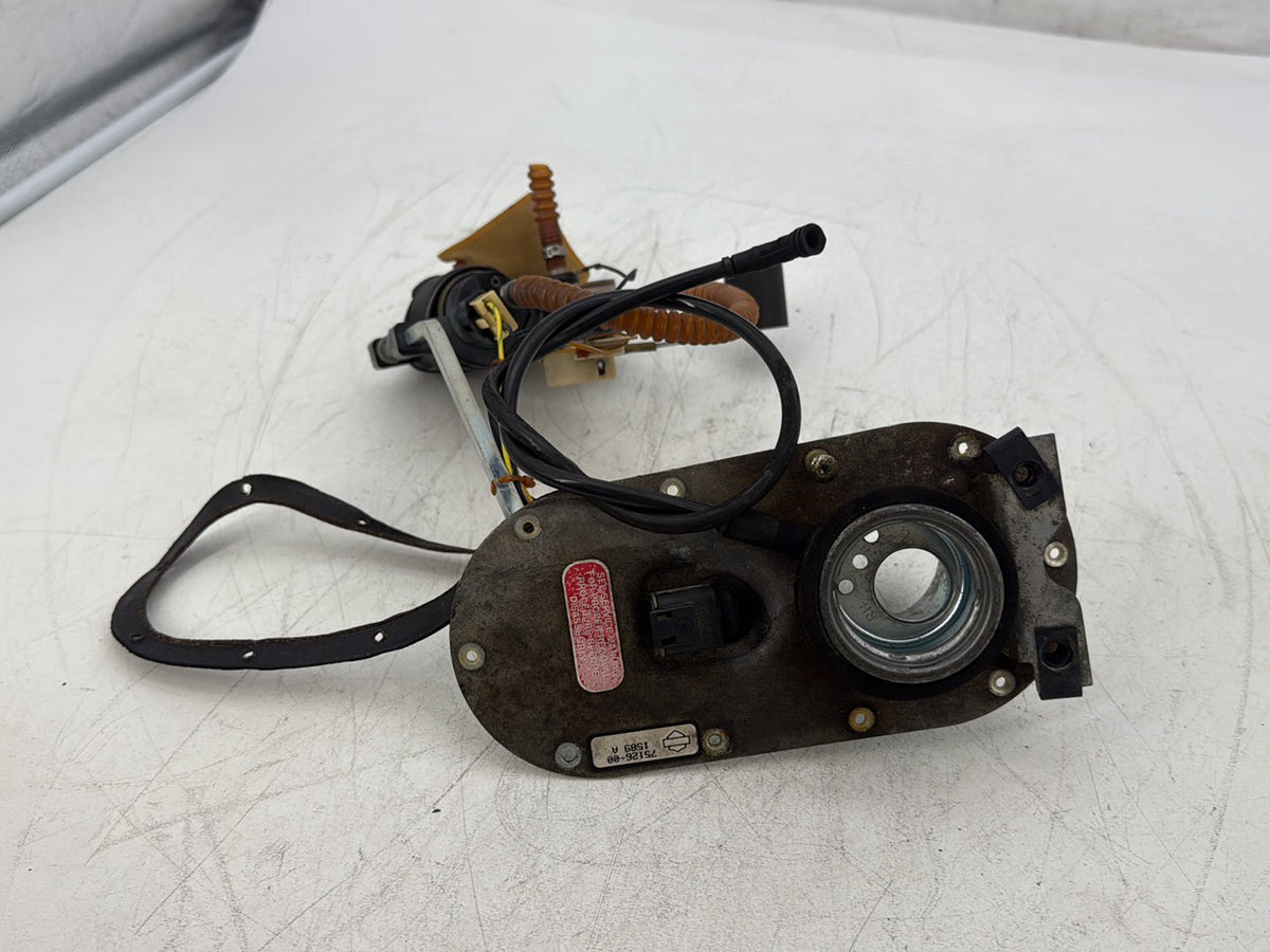 2000 Harley Touring Electra Glide Ultra Fuel Pump Gas Gasoline Petrol Sending
