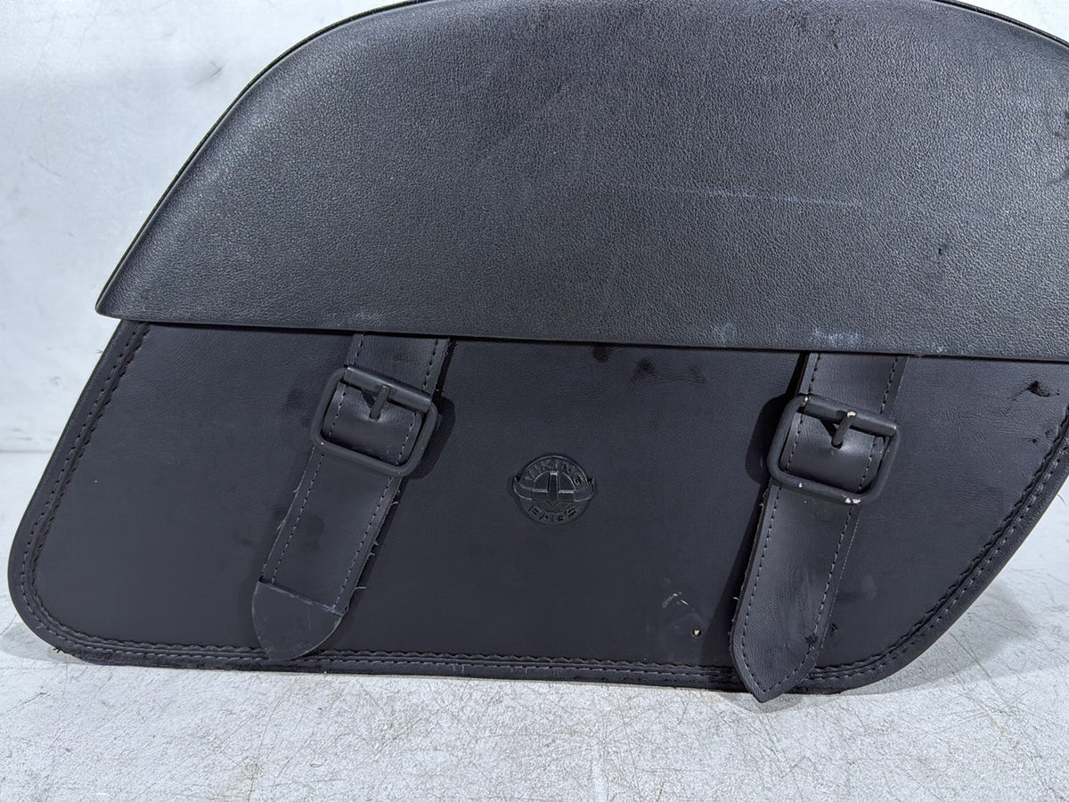 14 Harley Dyna Low Rider Rear Right 1 Saddlebag Viking Baelor Medium * NO Key *