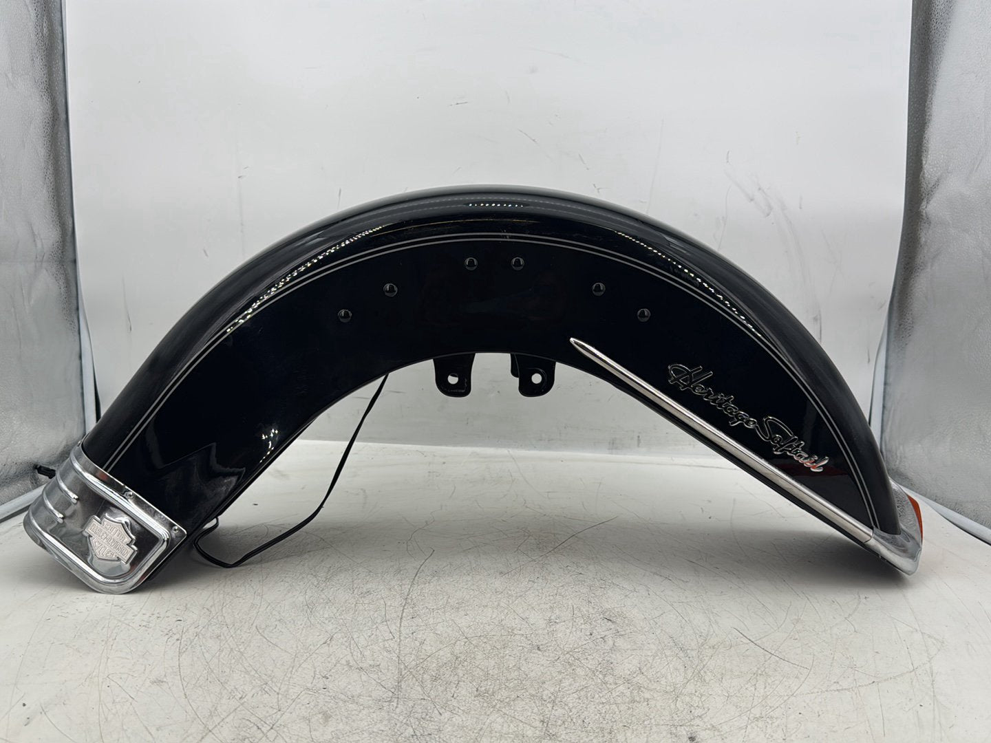2007 Harley Softail Heritage Classic FLSTC OEM Front Wheel Fender Shell Panel