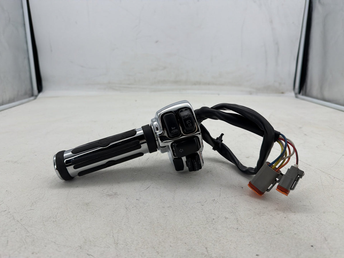 04 Harley Road King Touring Classic Left Turn Signal Headlight Switches Controls
