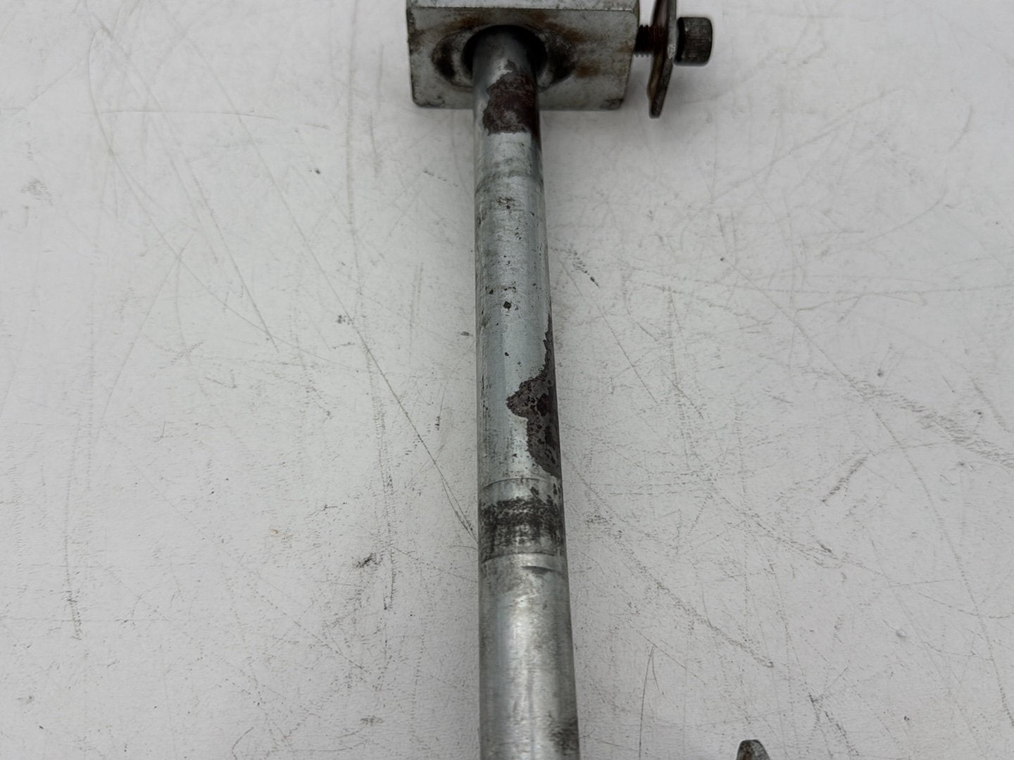 2002 Harley Dyna FXD Super Glide OEM Rear Wheel Axle Bolt Shaft