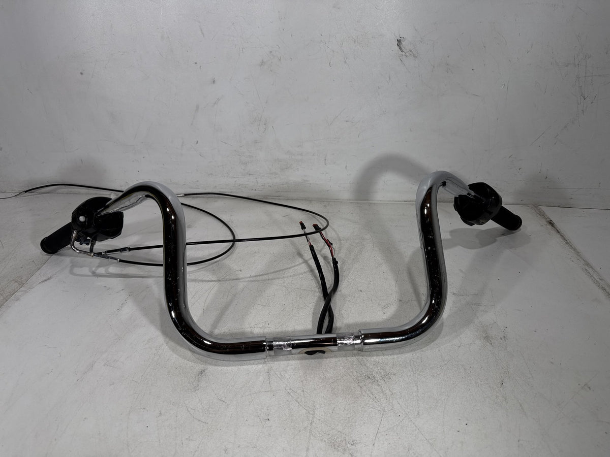 2011 Harley Softail Deluxe FLSTN OEM Handlebars Left Right Switches Controls