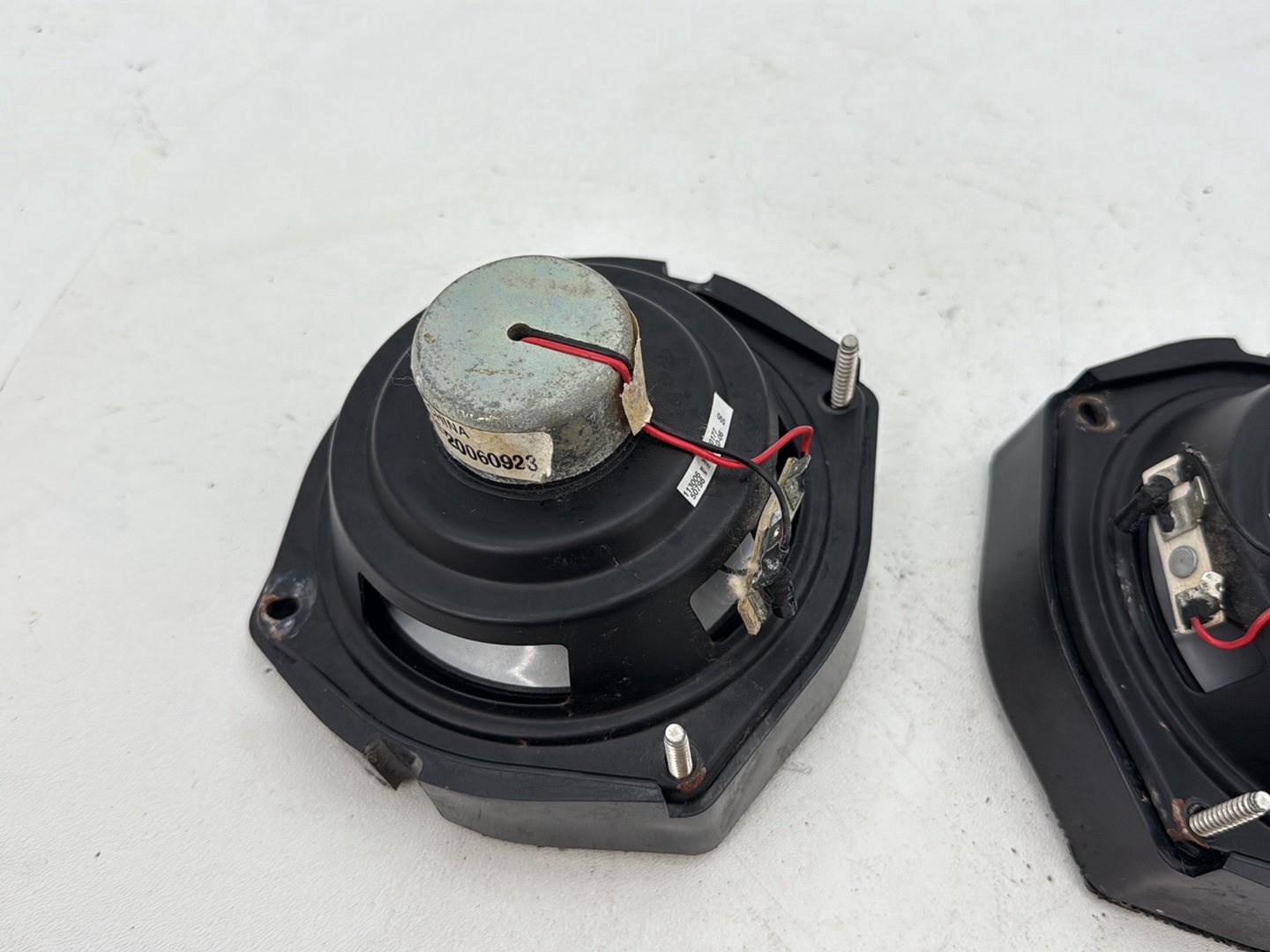 2007 Harley Street Glide Touring FLHX OEM Left Right Sound Audio Speakers