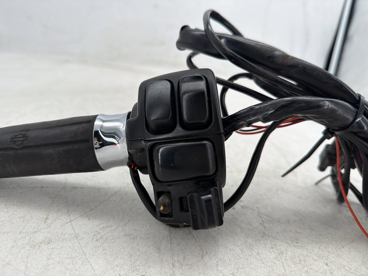 08 Harley Electra Glide Touring OEM Left Turn Signal Headlight Switches Controls