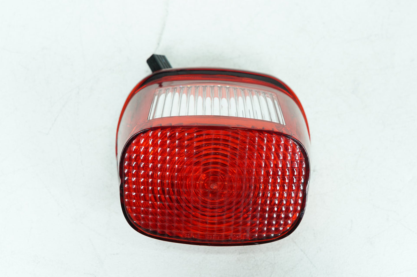 Harley-Davidson Misc  Rear Brake Taillight Tail Lamp 68066-99A
